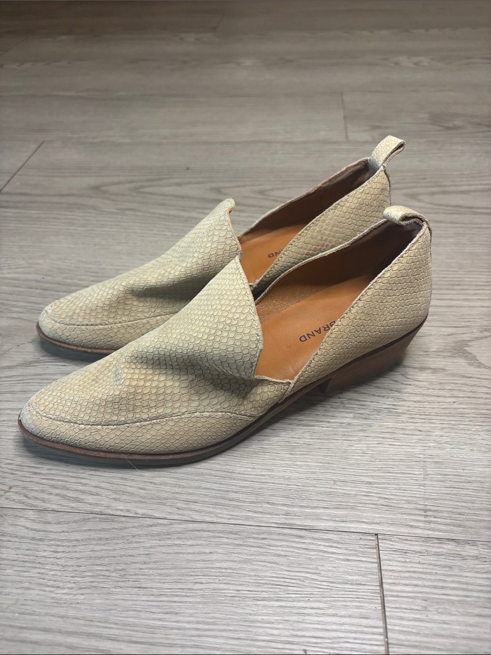 Lucky Brand Beige/Tan Slip-On Ankle Booties
